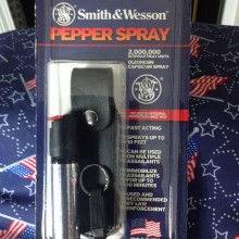 Smith&Wesson 3/4oz Pepper Spray in Leather Holster with a Quick Release Clip