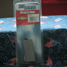 Sig Sauer P938, 6rd mag Flat Bottom