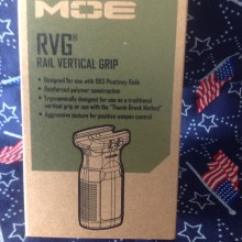 MagPul RVG Rail Vertical Grip